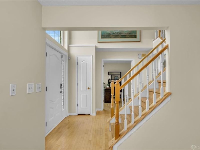2125 Deer Meadow Drive, Springfield Township, OH 45240 Photo 5