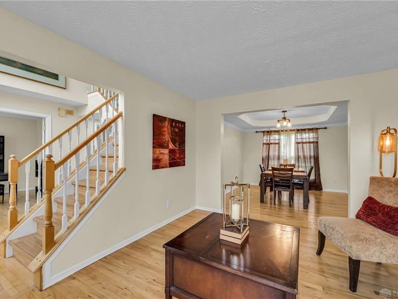 2125 Deer Meadow Drive, Springfield Township, OH 45240 Photo 9
