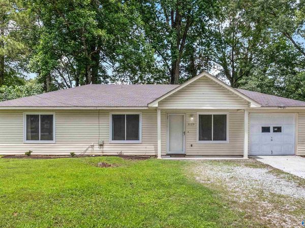 3129 Gayhart Drive NW, Huntsville, AL 35810