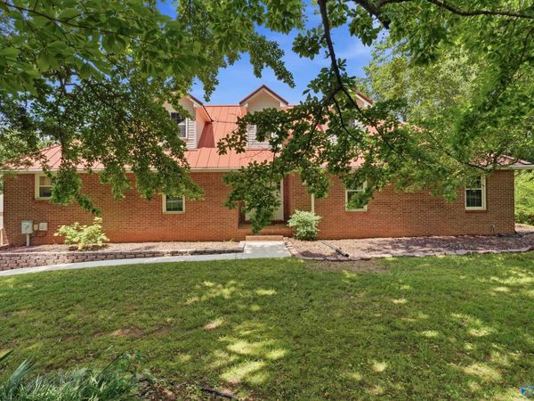 103 Ce Lee Drive NW, Huntsville, AL 35806