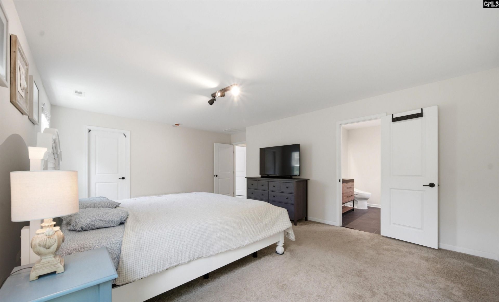 435 Serene Court  Photo 23