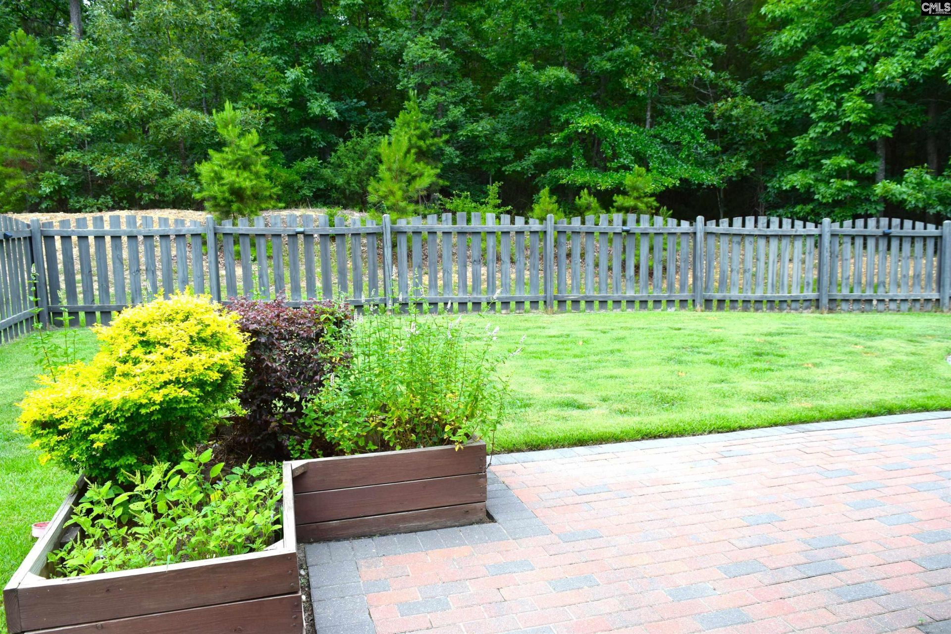 435 Serene Court  Photo 32
