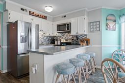 1500 Cenith Dr. photo 4