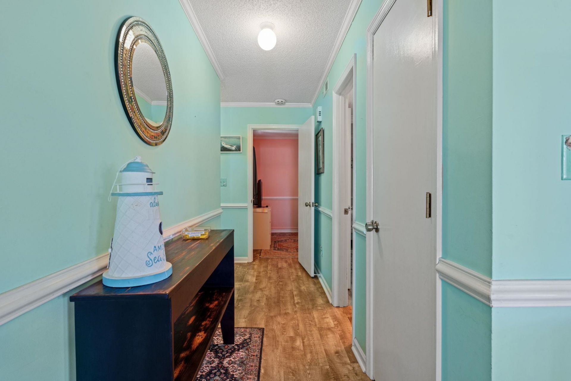1500 Cenith Dr. Photo 22