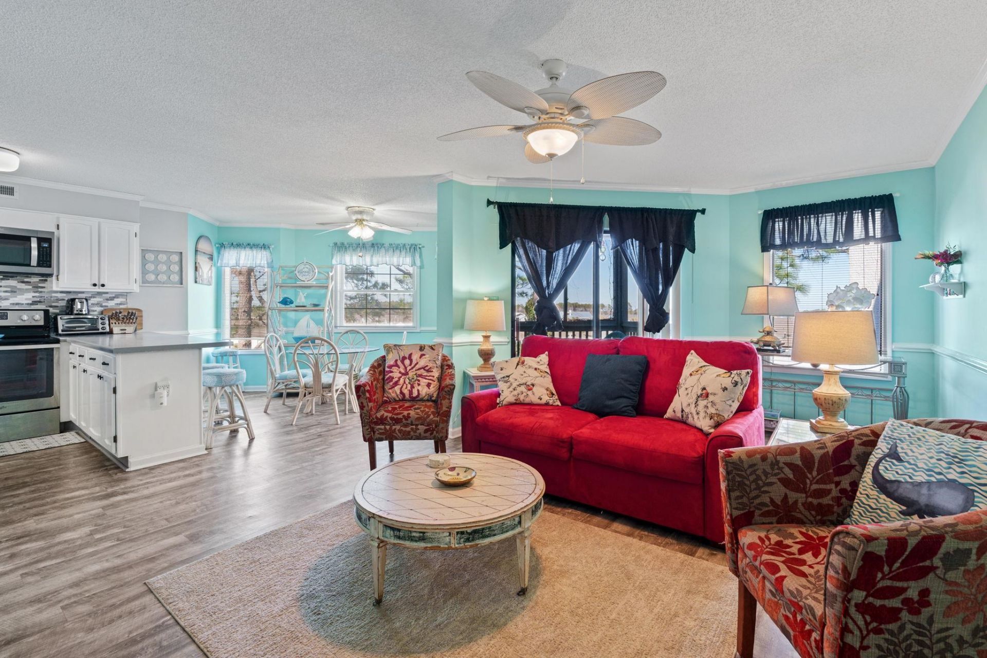 1500 Cenith Dr. Photo 8