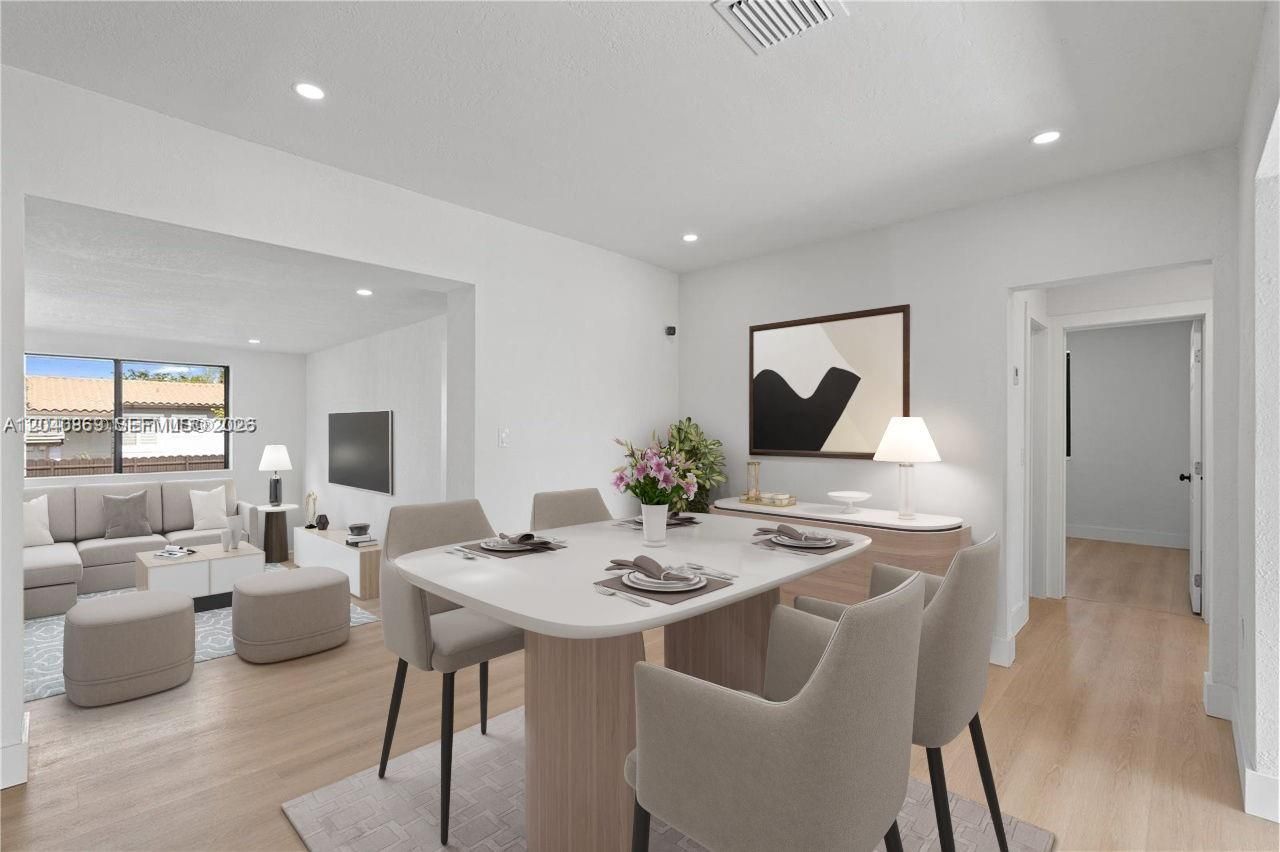 31 W 64th St , Hialeah, FL 33012 Photo