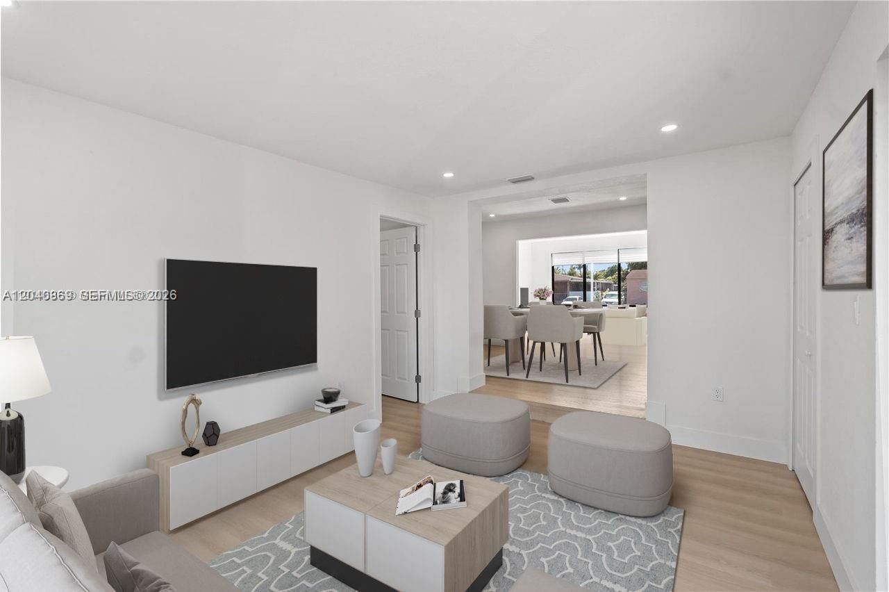 31 W 64th St , Hialeah, FL 33012 Photo
