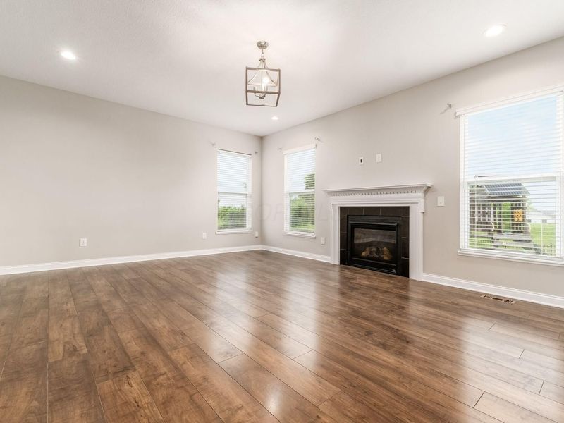 12283 Herons Landing Drive NW, Pickerington, OH 43147 Photo 5