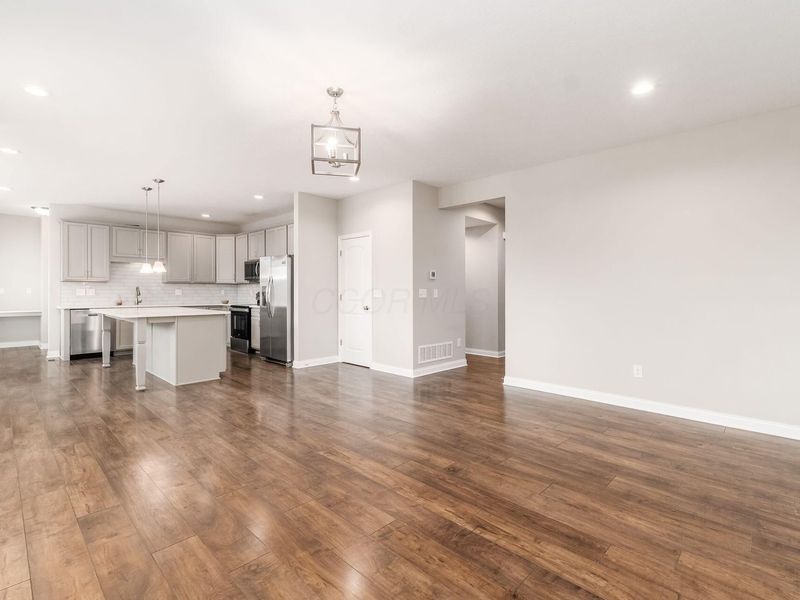 12283 Herons Landing Drive NW, Pickerington, OH 43147 Photo 7
