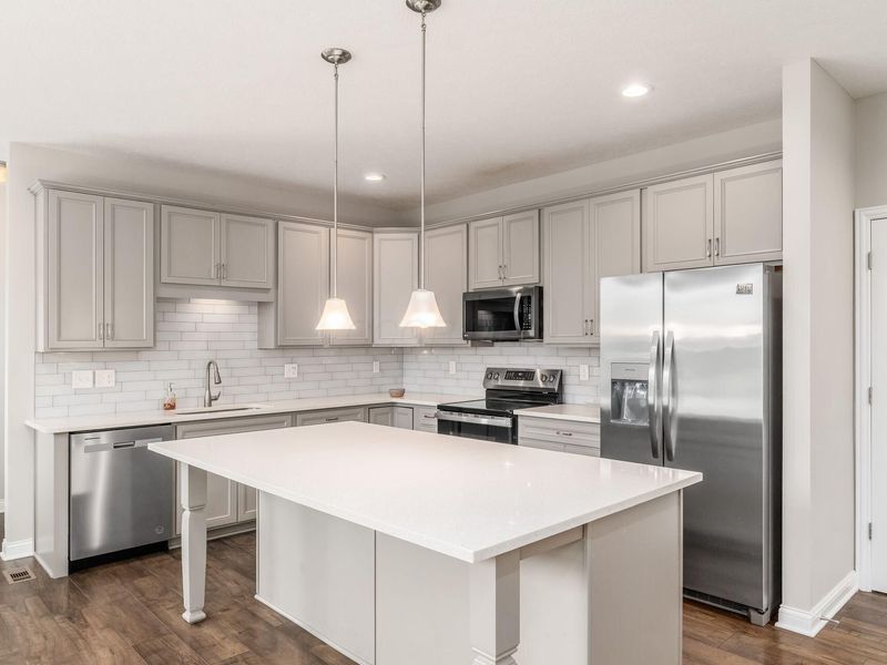 12283 Herons Landing Drive NW, Pickerington, OH 43147 Photo 8