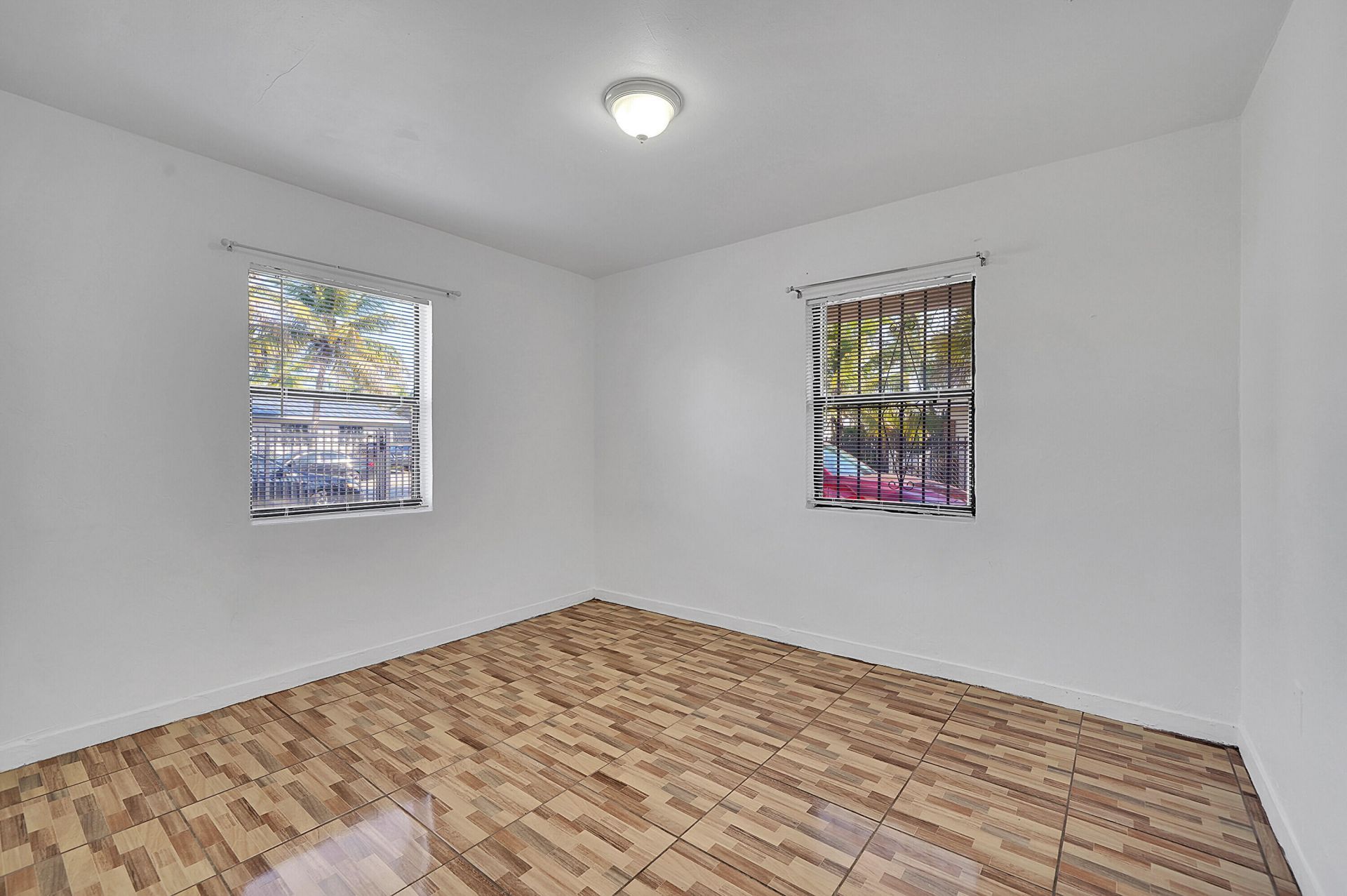 1646 NE 150th Street, Unit 1, Miami, FL 33181 Photo