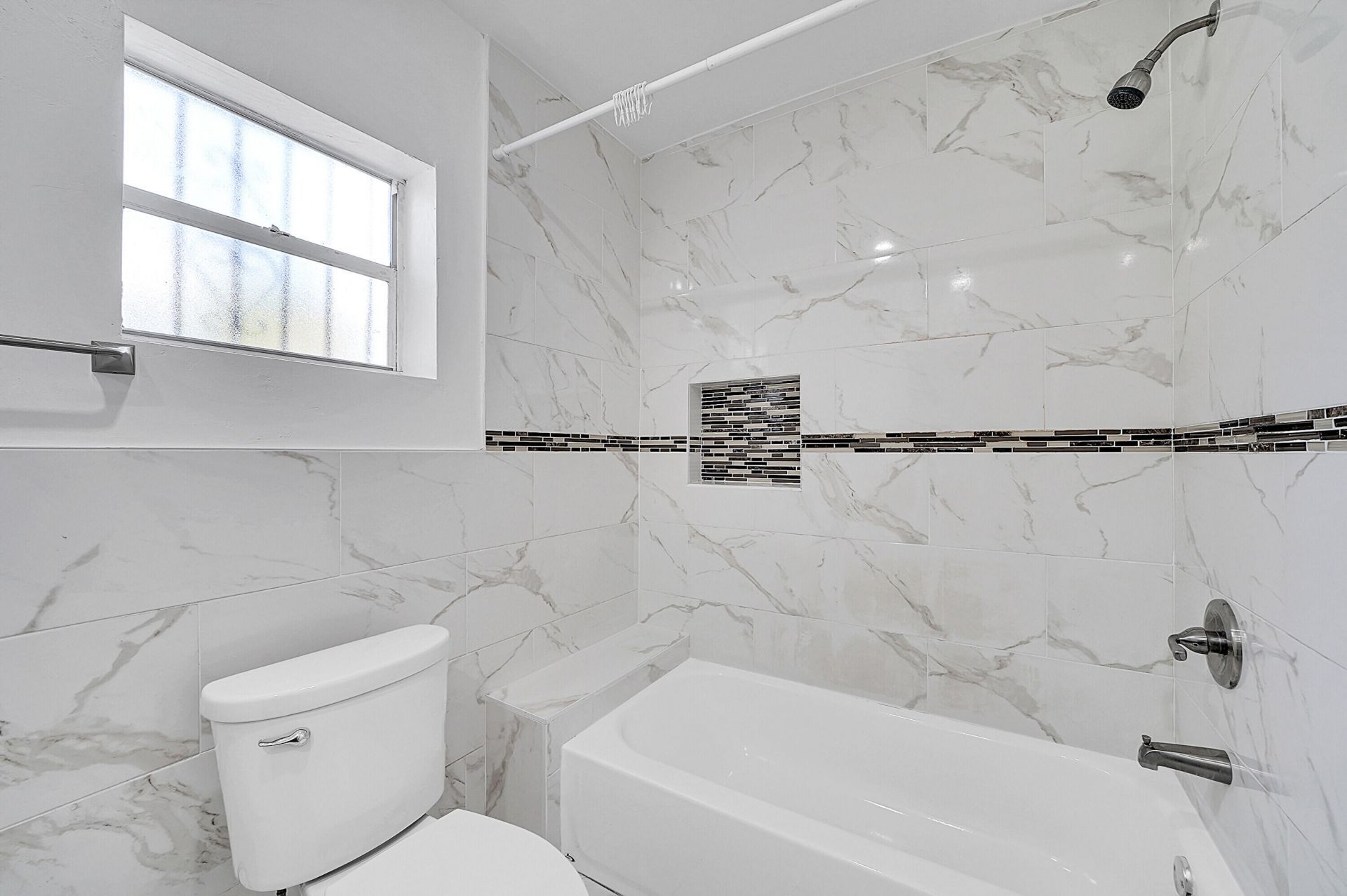 1646 NE 150th Street, Unit 1, Miami, FL 33181 Photo