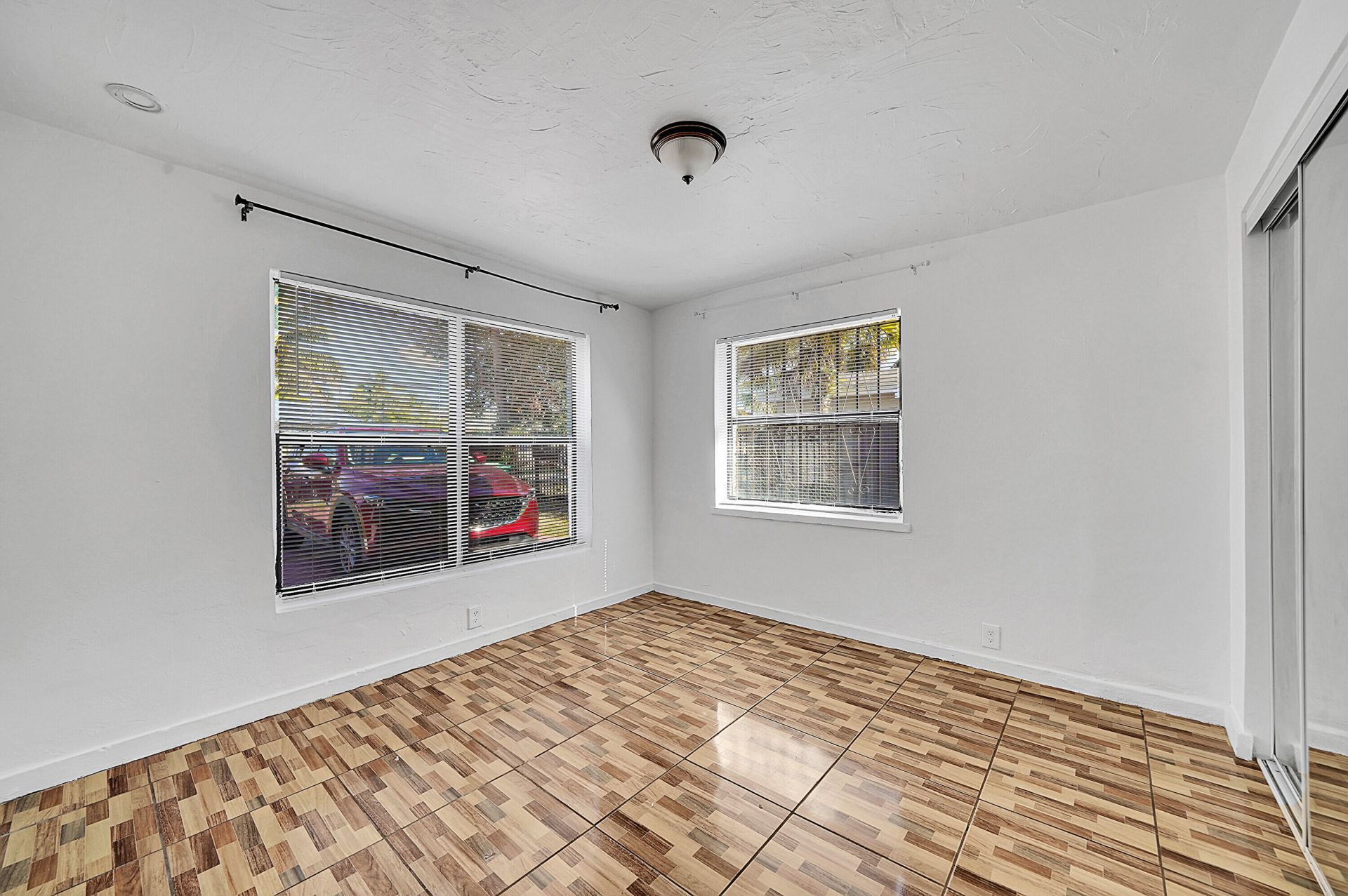 1646 NE 150th Street, Unit 1, Miami, FL 33181 Photo