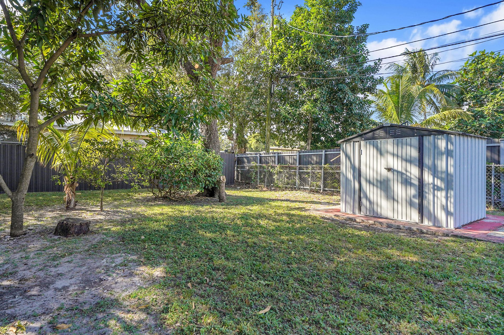 1646 NE 150th Street, Unit 1, Miami, FL 33181 Photo