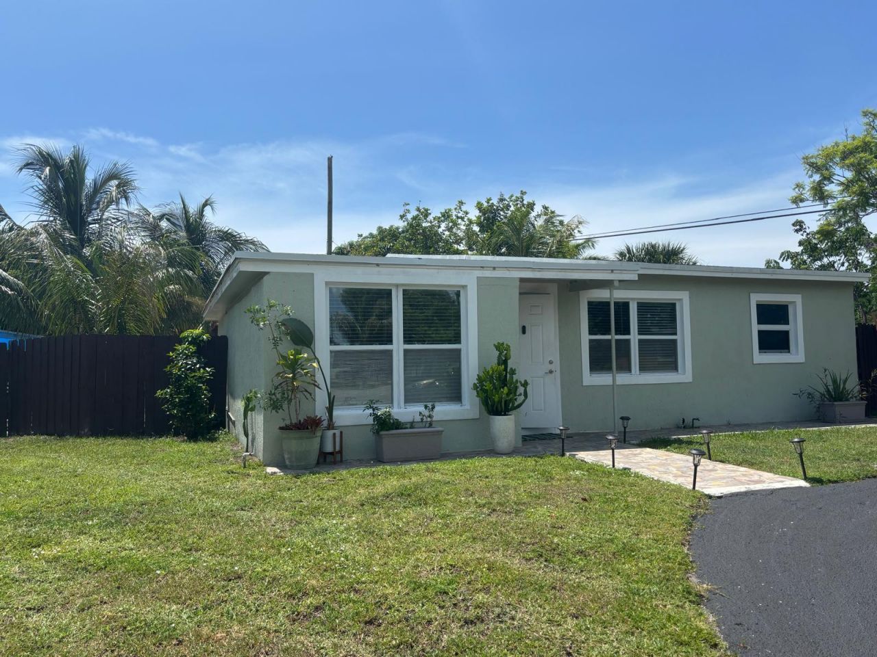 2480 NE 13th Terrace, Pompano Beach, FL 33064 Photo