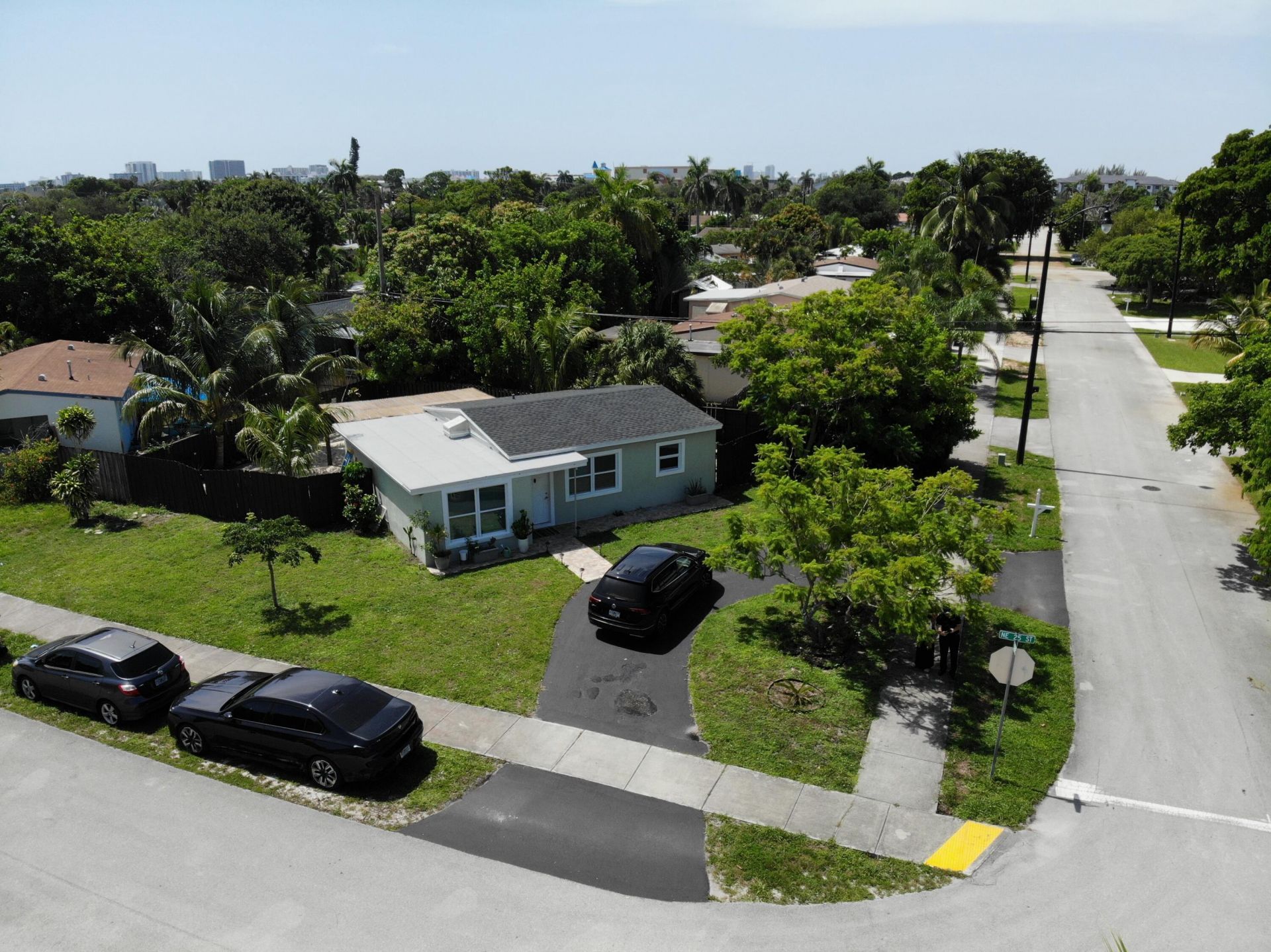 2480 NE 13th Terrace, Pompano Beach, FL 33064 Photo