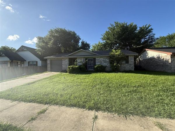 10017 Mill Valley Lane, Dallas, TX 75217