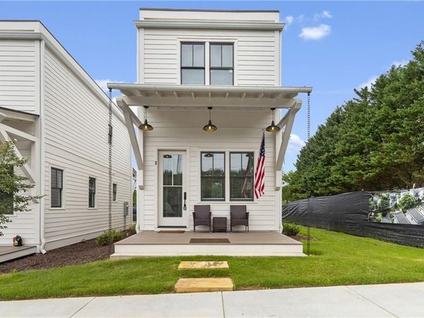 184 W Jarrard Street , Cleveland, GA 30528