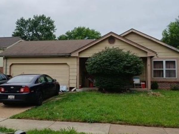 2343 Farnham Lane , Unincorporated, MO 63033