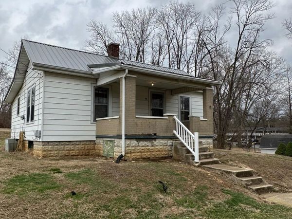 1016 W Country Club Drive, Bloomington, IN 47403