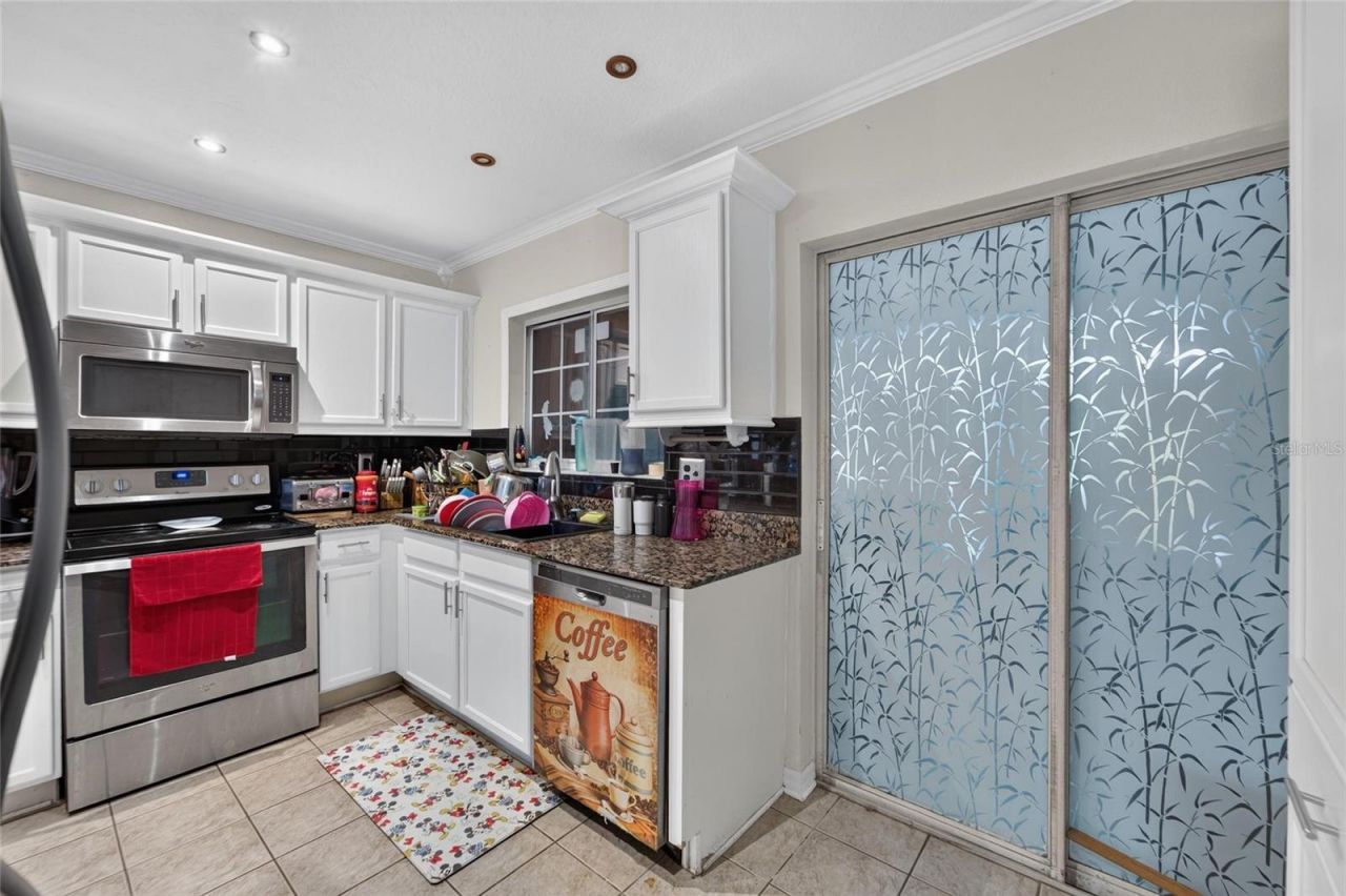 10818 Brickside Court , Riverview, FL 33579 Photo