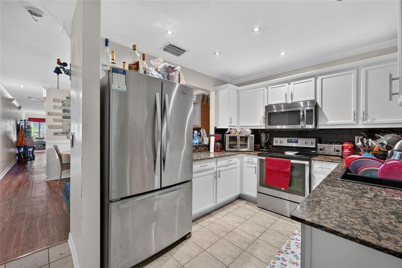 10818 Brickside Court , Riverview, FL 33579 Photo