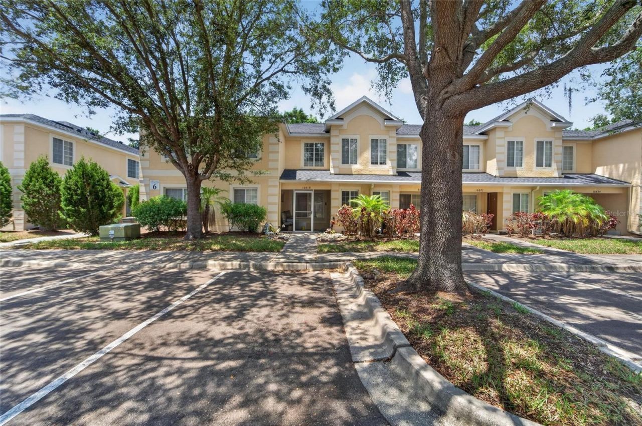 10818 Brickside Court , Riverview, FL 33579 Photo