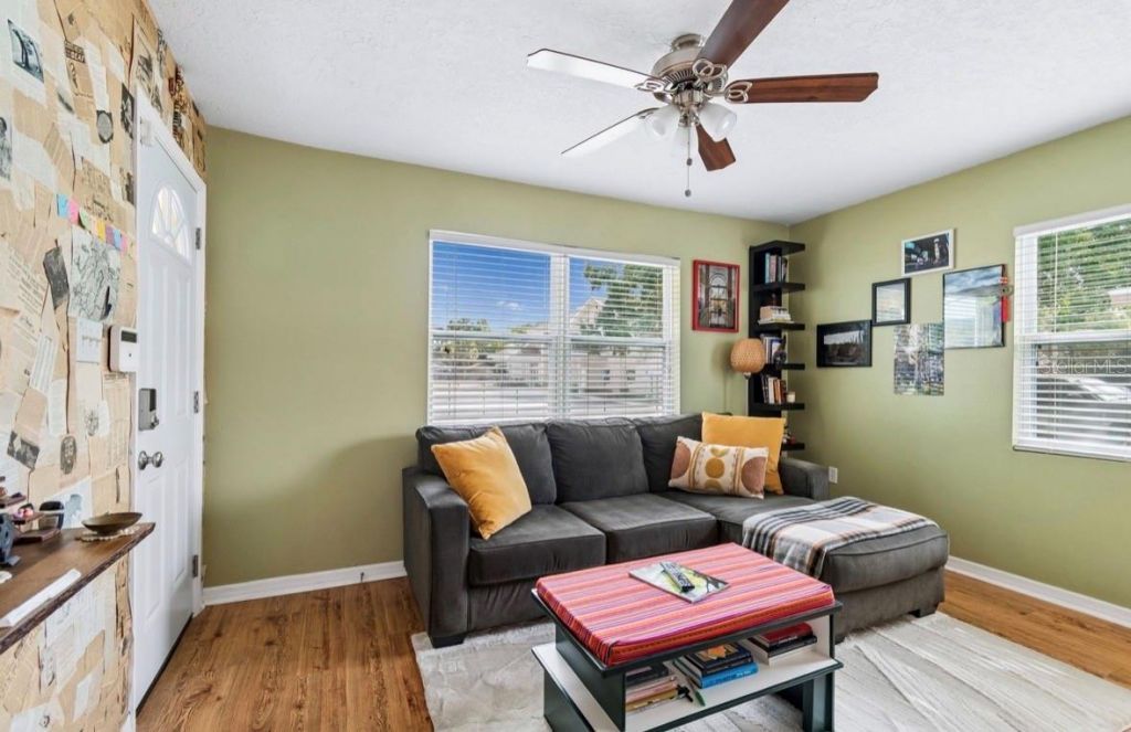 2120 43rd Terrace N, Saint Petersburg, FL 33714 Photo