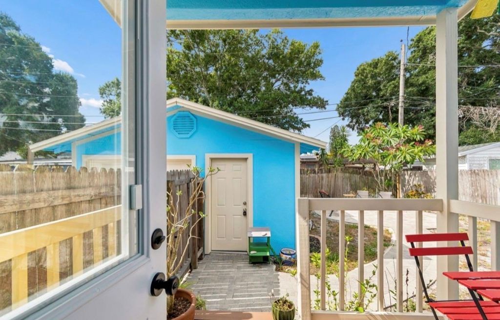 2120 43rd Terrace N, Saint Petersburg, FL 33714 Photo