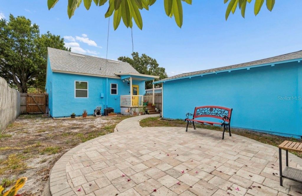 2120 43rd Terrace N, Saint Petersburg, FL 33714 Photo