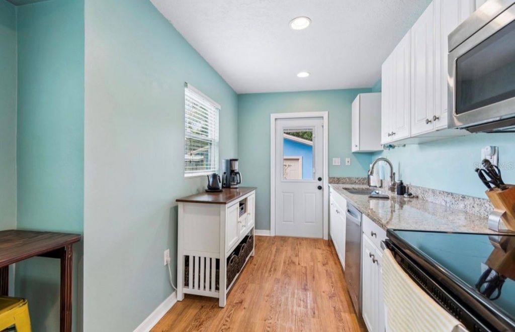 2120 43rd Terrace N, Saint Petersburg, FL 33714 Photo