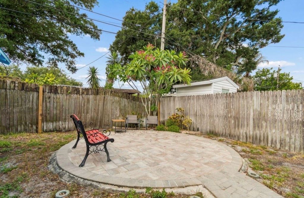 2120 43rd Terrace N, Saint Petersburg, FL 33714 Photo