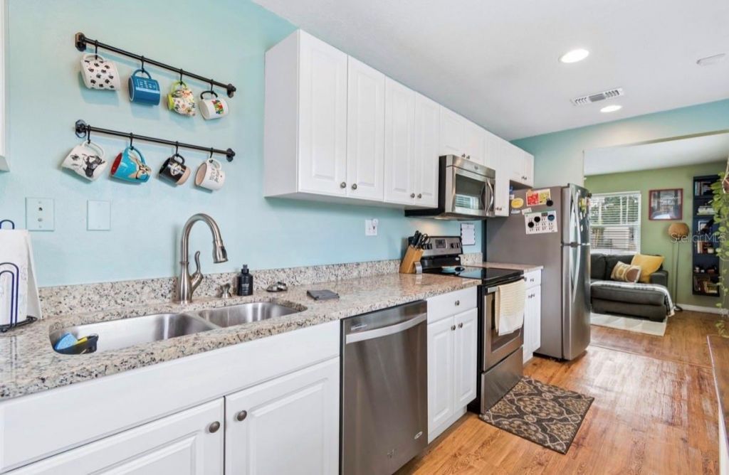 2120 43rd Terrace N, Saint Petersburg, FL 33714 Photo