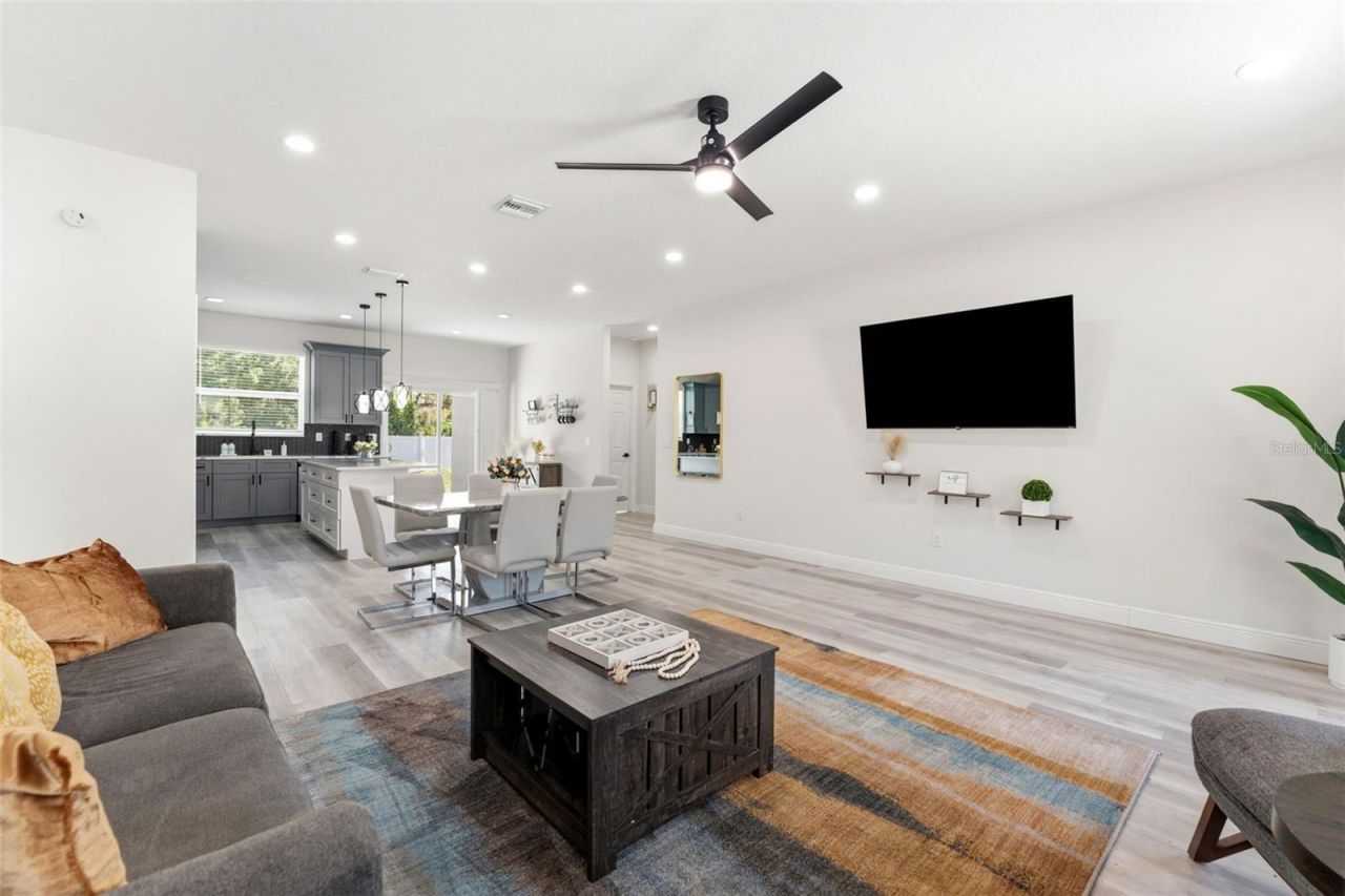 6510 E 25th Avenue, Tampa, FL 33619 Photo