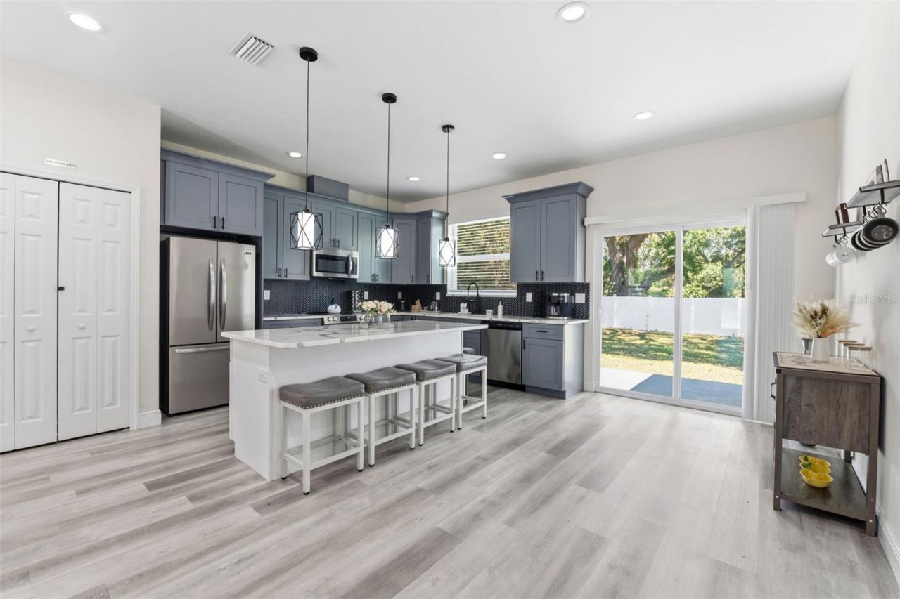 6510 E 25th Avenue, Tampa, FL 33619 Photo