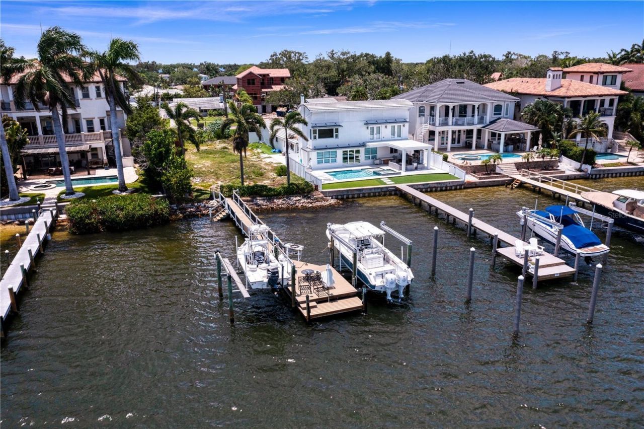 6527 Bayou Grande Blvd Ne, Saint Petersburg, FL 33702 Photo