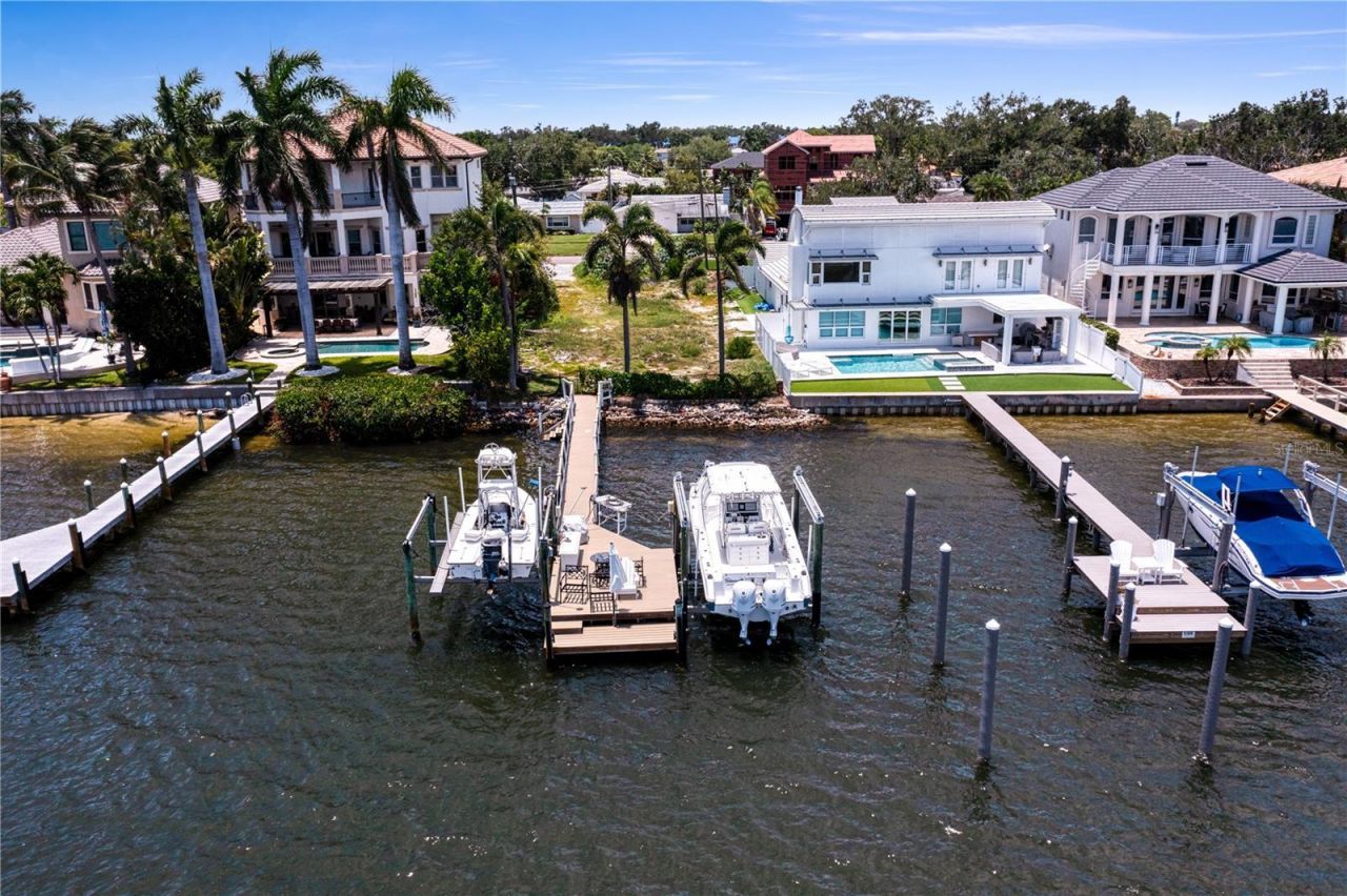 6527 Bayou Grande Blvd Ne, Saint Petersburg, FL 33702 Photo