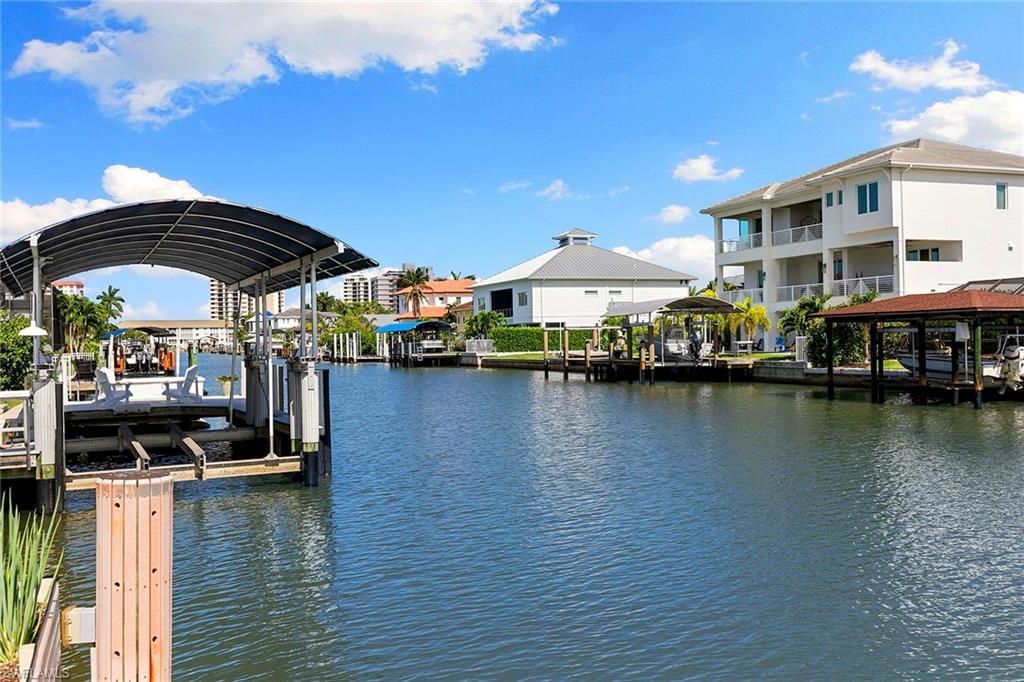 357 Egret Ave, Naples, FL 34108 Photo
