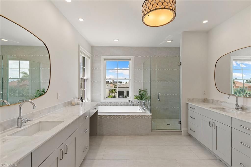 357 Egret Ave, Naples, FL 34108 Photo