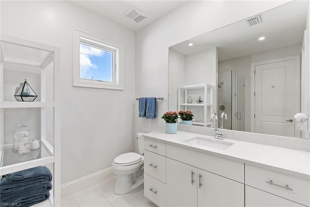 357 Egret Ave, Naples, FL 34108 Photo