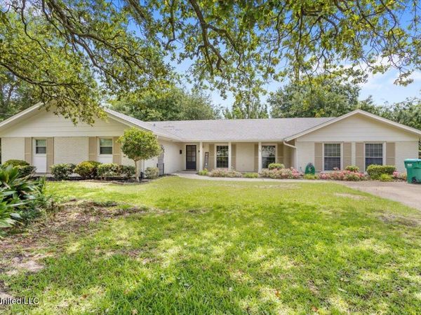 78 Bayou Circle, Gulfport, MS 39507