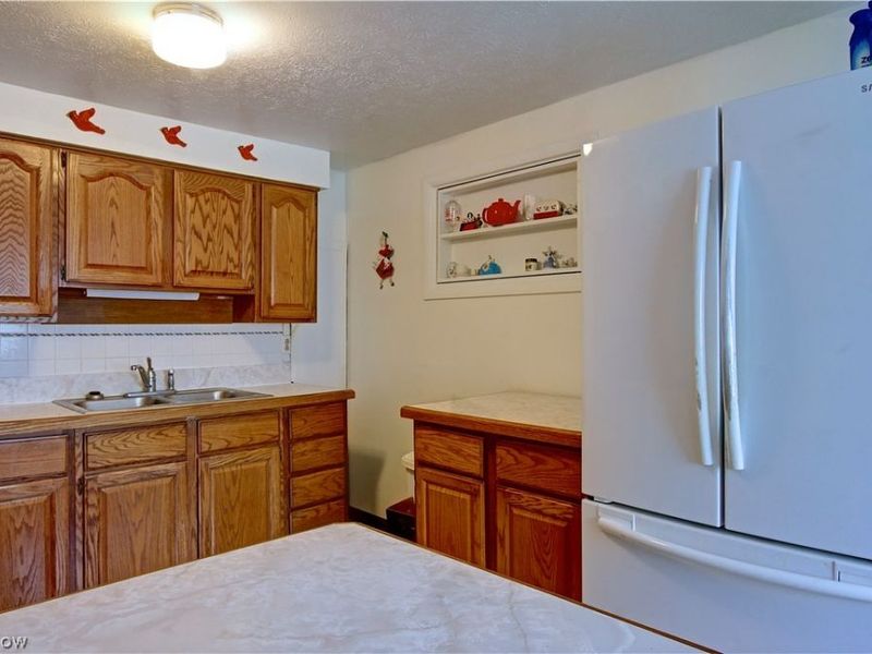 3785 Sanford Drive, Brunswick, OH 44212 Photo 12