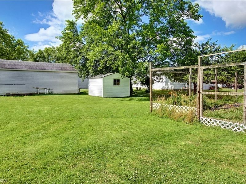 3785 Sanford Drive, Brunswick, OH 44212 Photo 32