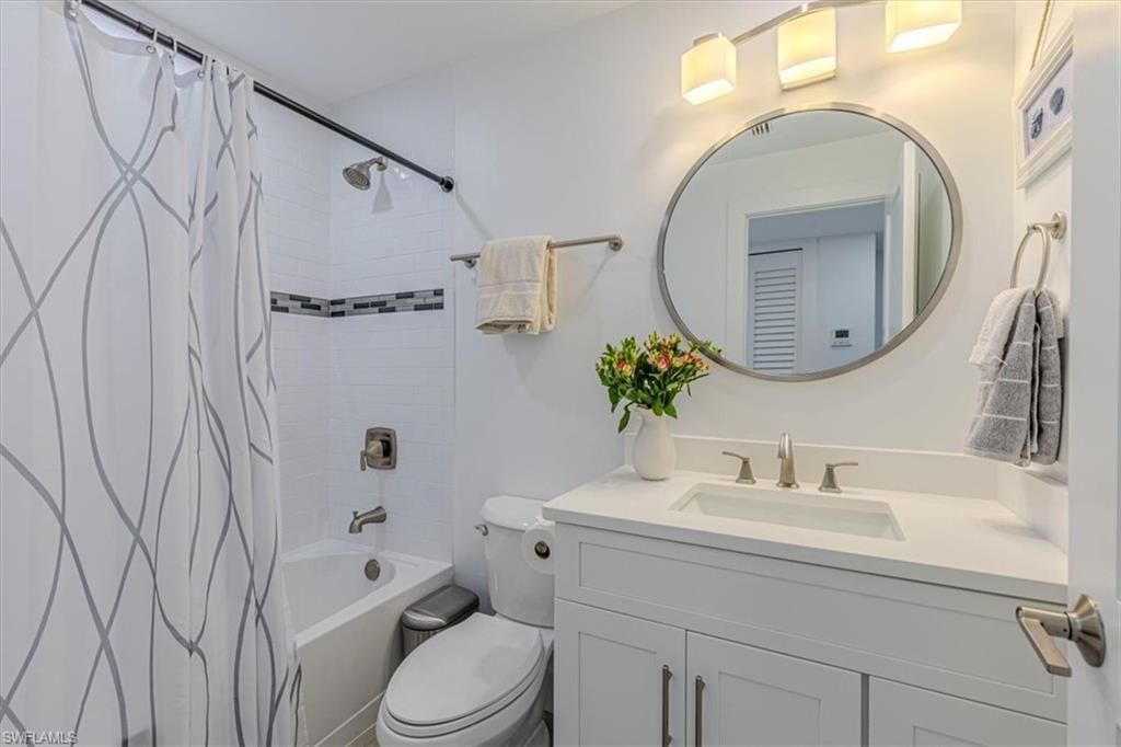 2100 Gulf Shore Blvd N, Unit 111, Naples, FL 34102 Photo
