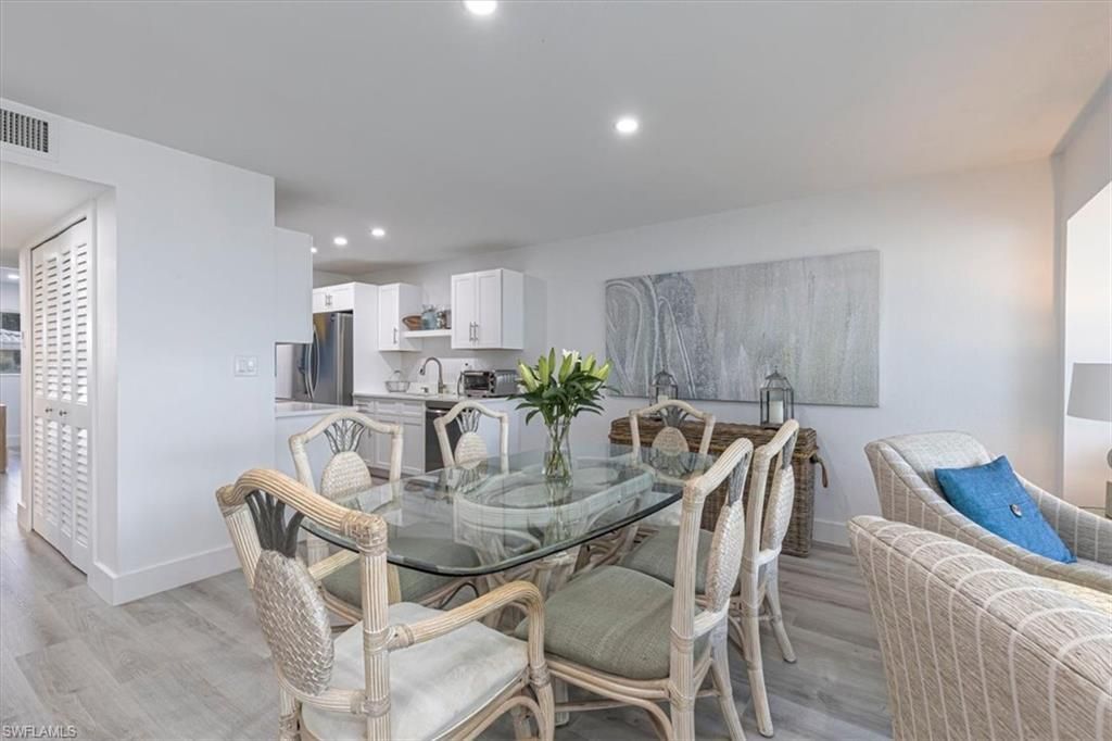 2100 Gulf Shore Blvd N, Unit 111, Naples, FL 34102 Photo