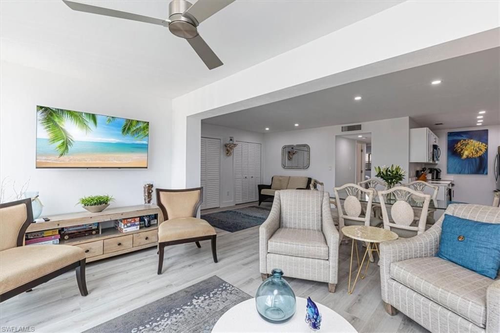 2100 Gulf Shore Blvd N, Unit 111, Naples, FL 34102 Photo
