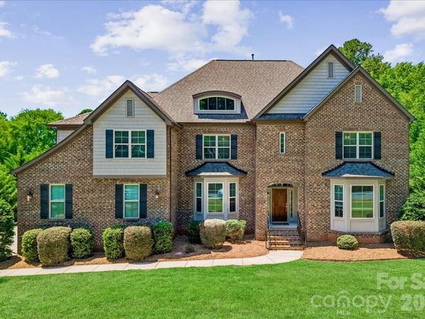 836 Elizabeth Lane, Matthews, NC 28105