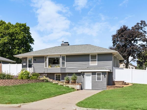 6204 Thomas Avenue S, Richfield, MN 55423
