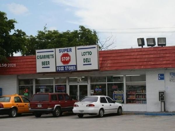 19301 NW 2nd Ave , Miami Gardens, FL 33169