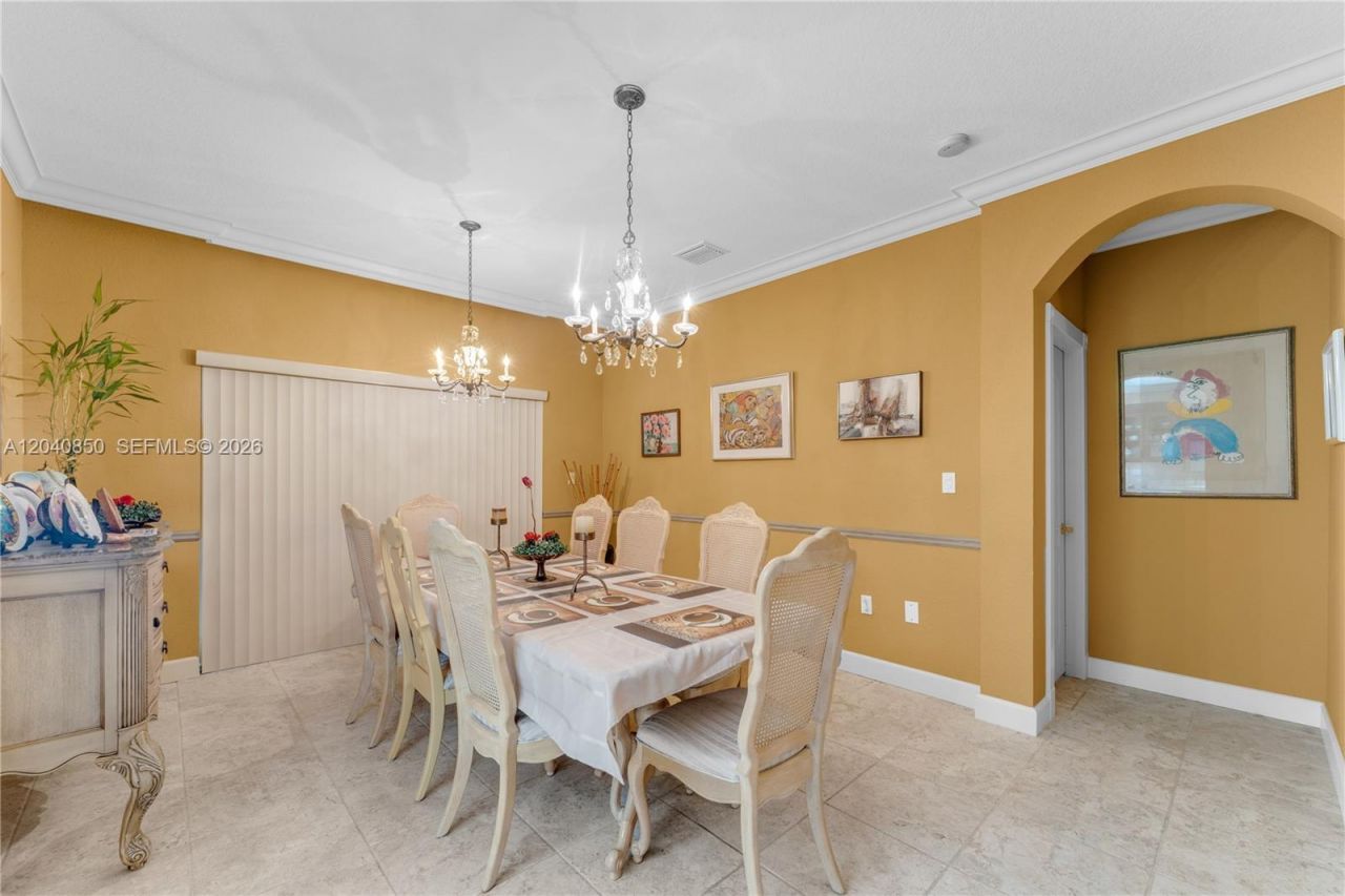 22548 SW 102nd Path, Cutler Bay, FL 33190 Photo